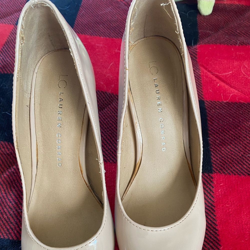 Lauren Conrad tan heels